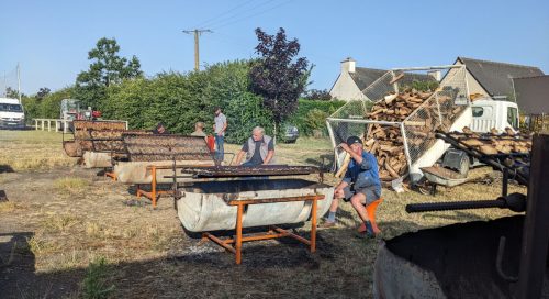 grillades terrain des sports Plum'Country
